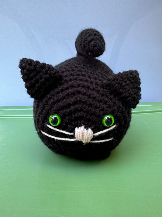 Crochet Black Loaf Cat